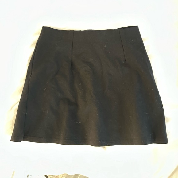 AMERICAN EAGLE Tight Black Mini Skirt - Picture 4 of 5